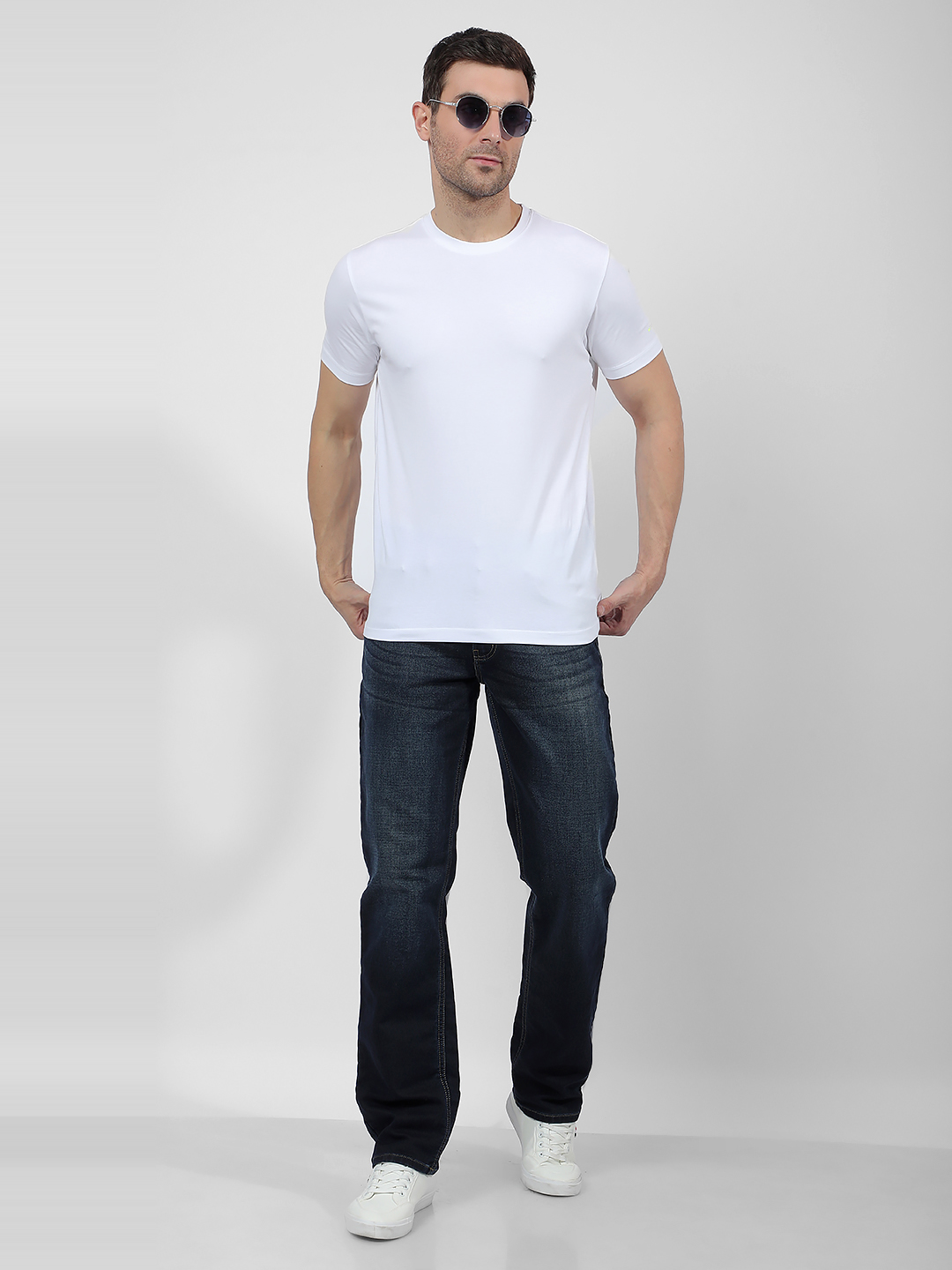 Numero Uno Men Faded Dark Blue Jeans